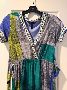 BCBGMaxAzria Teal, Green & Blue Patchwork V-Neck Tunic